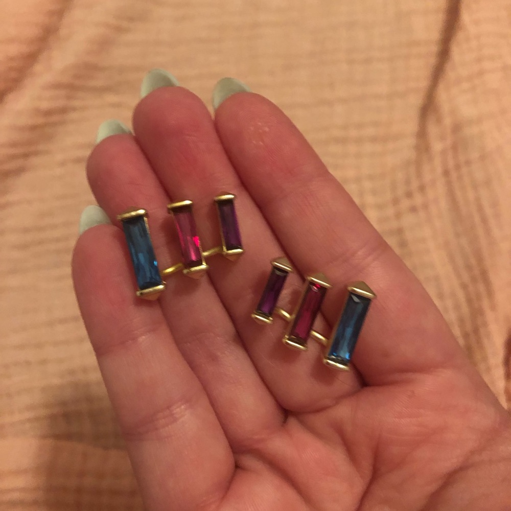 Kendra Scott climbers.